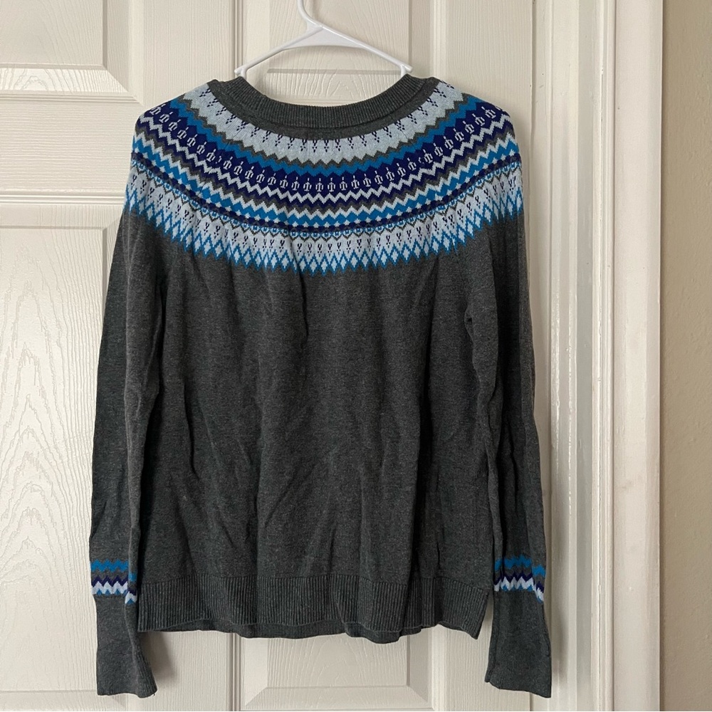 Gray Sweater with Blue and White Pattern. Womens M